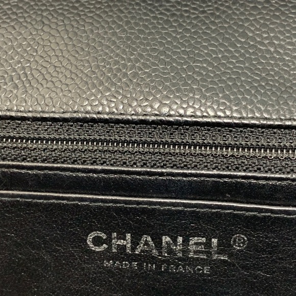 —sold on instagram- Chanel maxi single flap caviar - Picture 6 of 13
